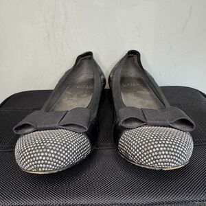 Stuart Weitzman Cabot Black Patent Studded Bow Ballet Flats Women's 7.5